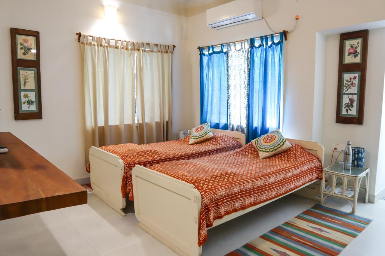 5/4 - Calcutta'S Freshest Bnb Room photo